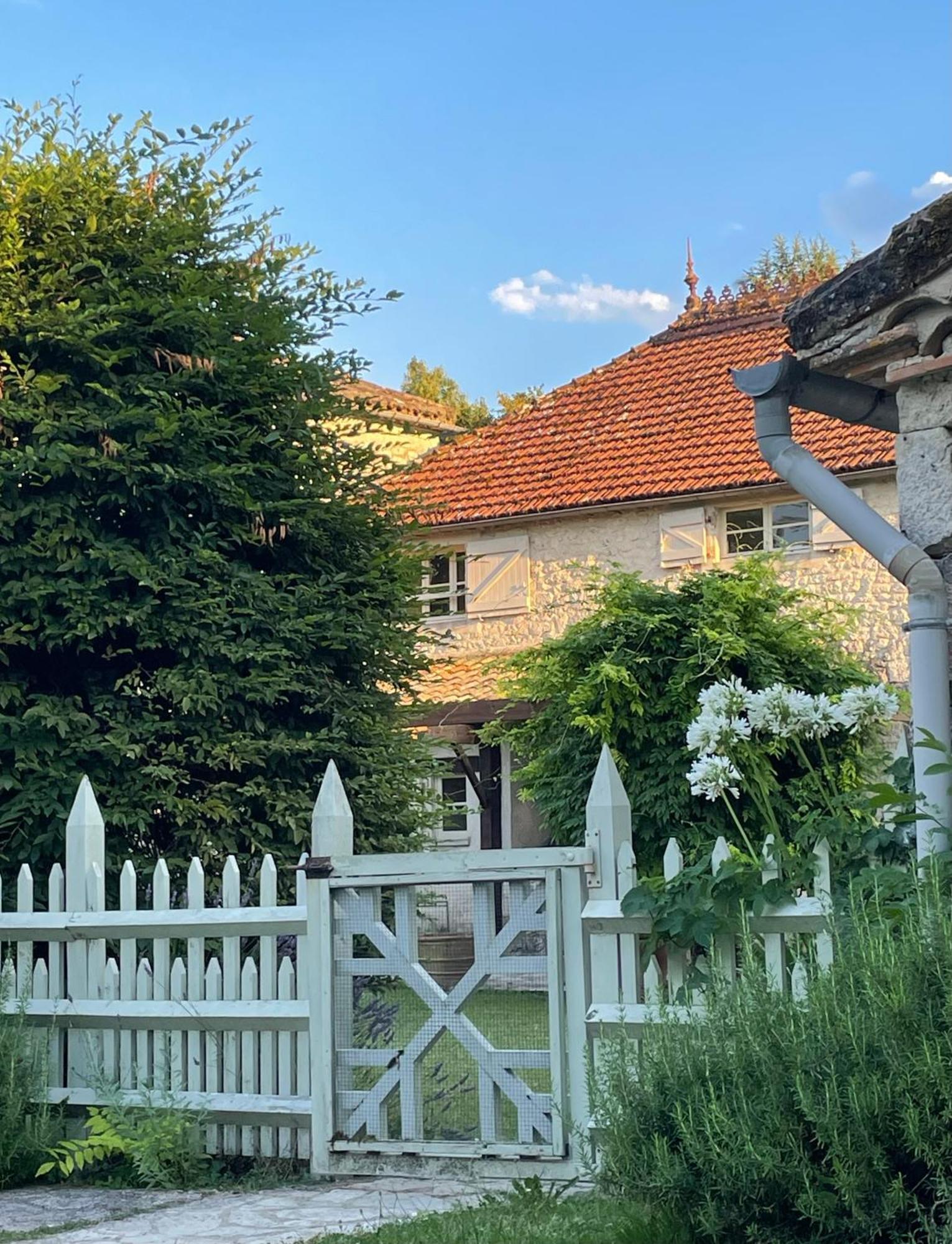 La Grange Du Barry Bed & Breakfast Belveze Ngoại thất bức ảnh